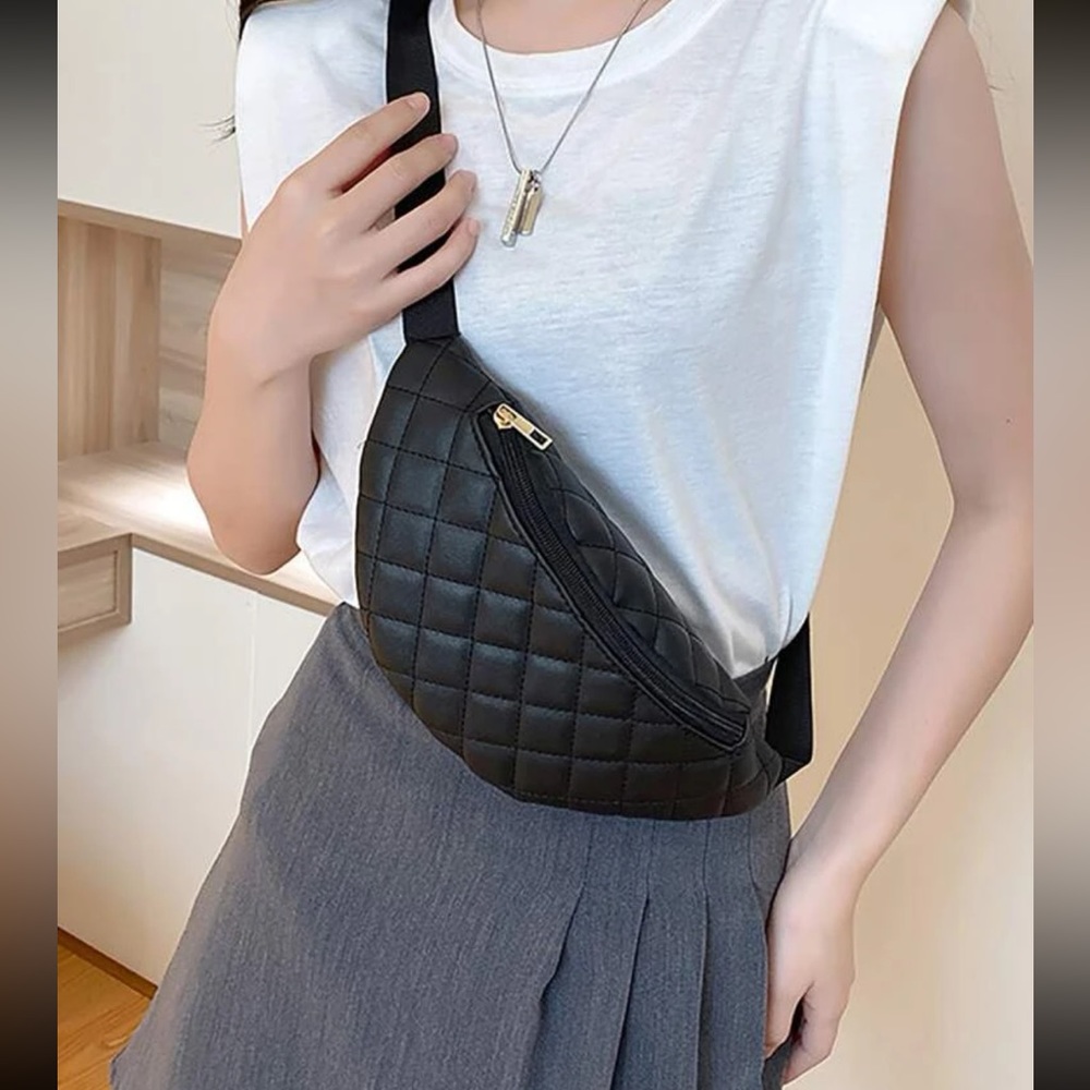 Stellar quilted belt bag🌙